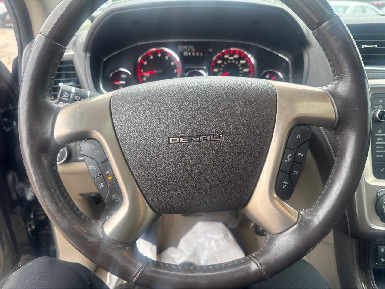GMC Acadia Denali AWD 2016