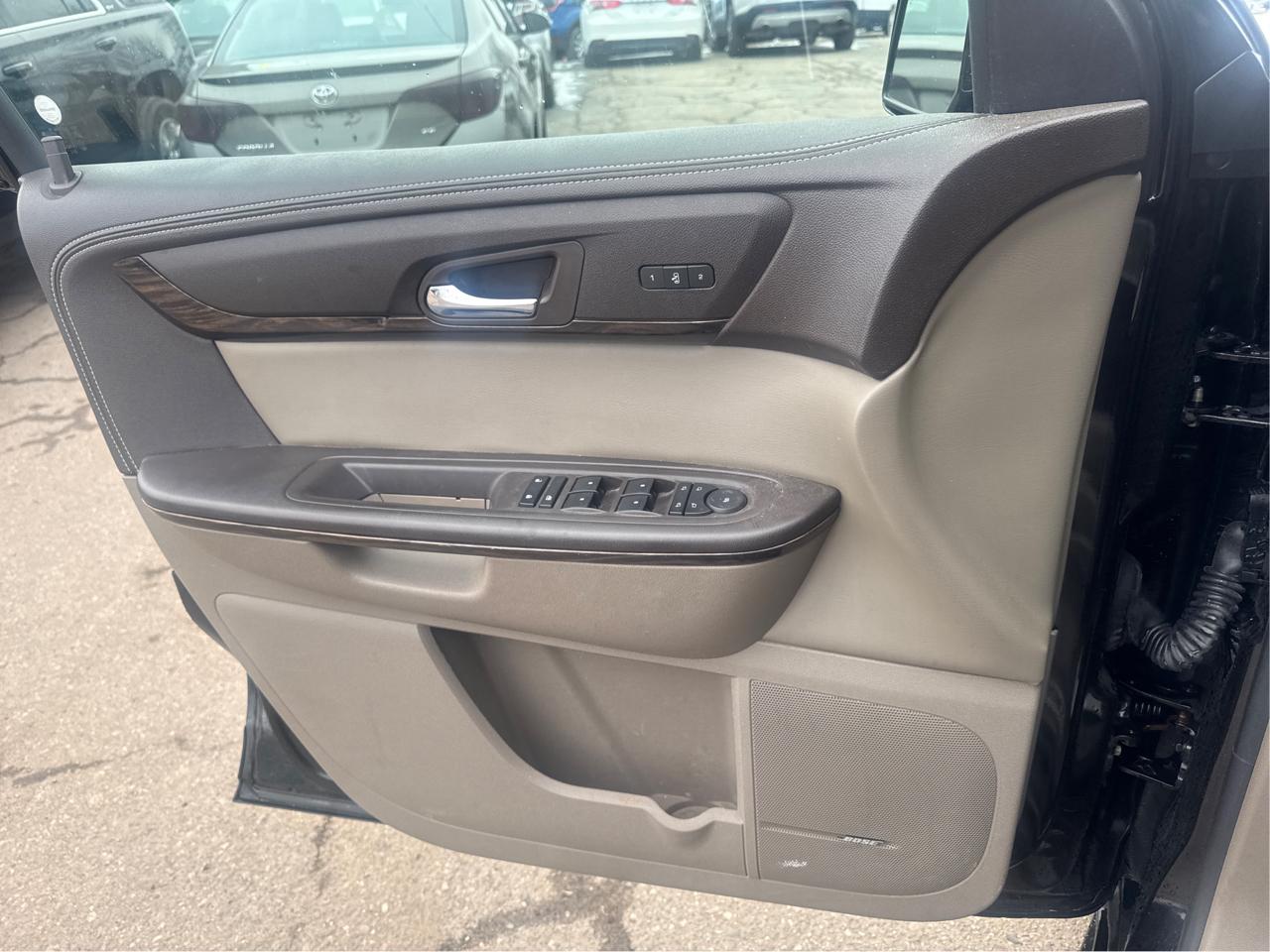 GMC Acadia Denali AWD 2016