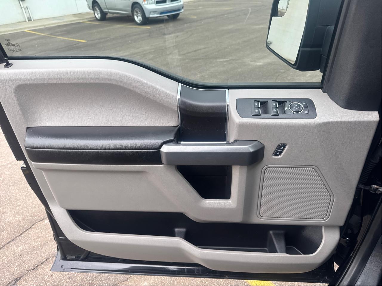 Ford F-150 XLT SuperCrew 5.5-ft. Bed 4WD 2018