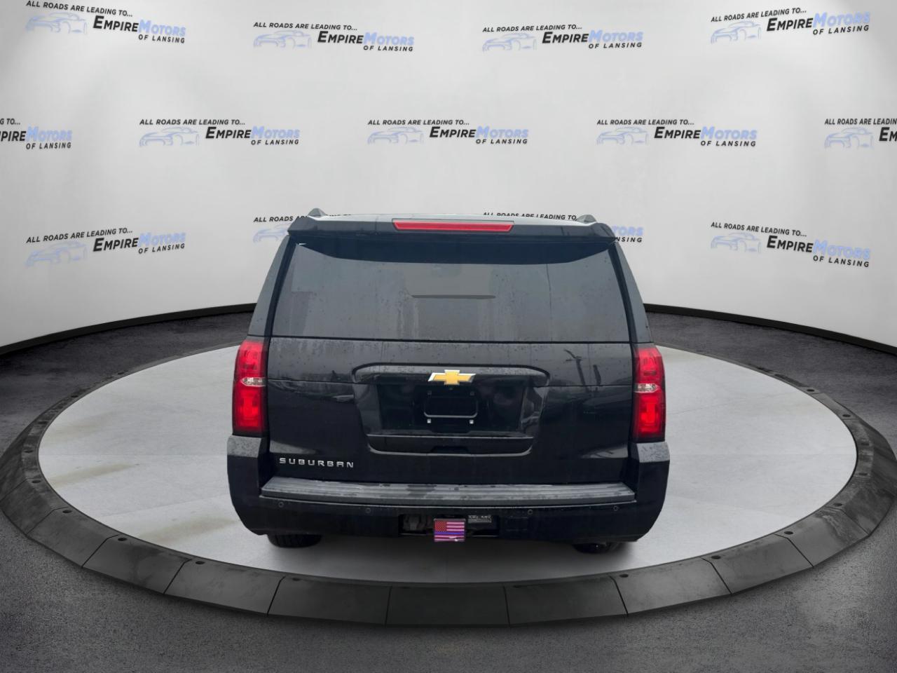 Chevrolet Suburban LT 4WD 2017