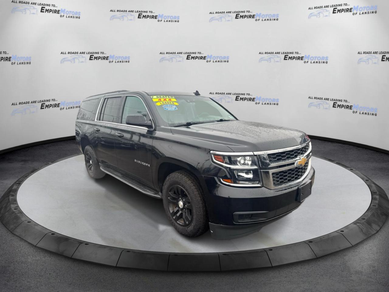 Chevrolet Suburban LT 4WD 2017