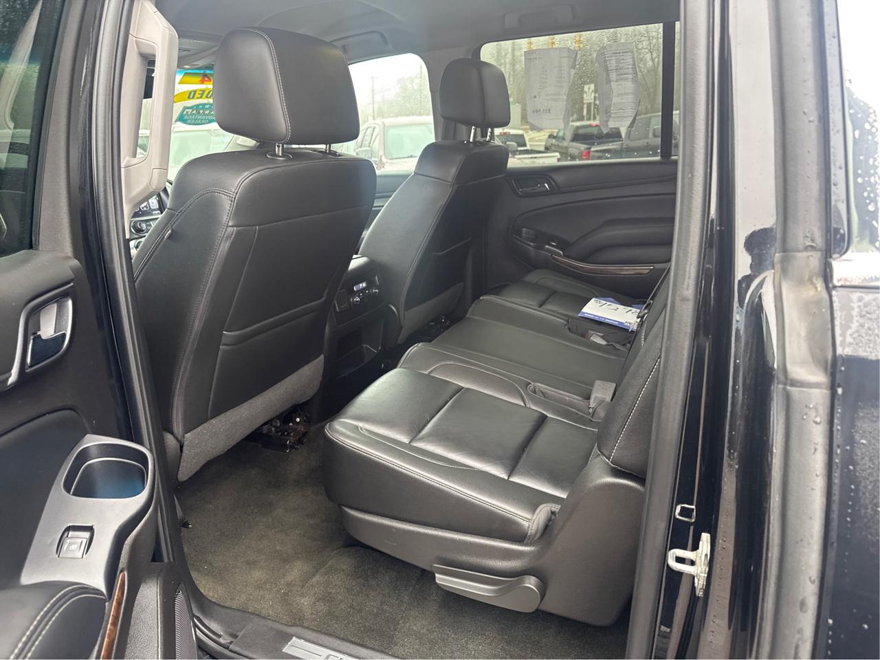 Chevrolet Suburban LT 4WD 2017