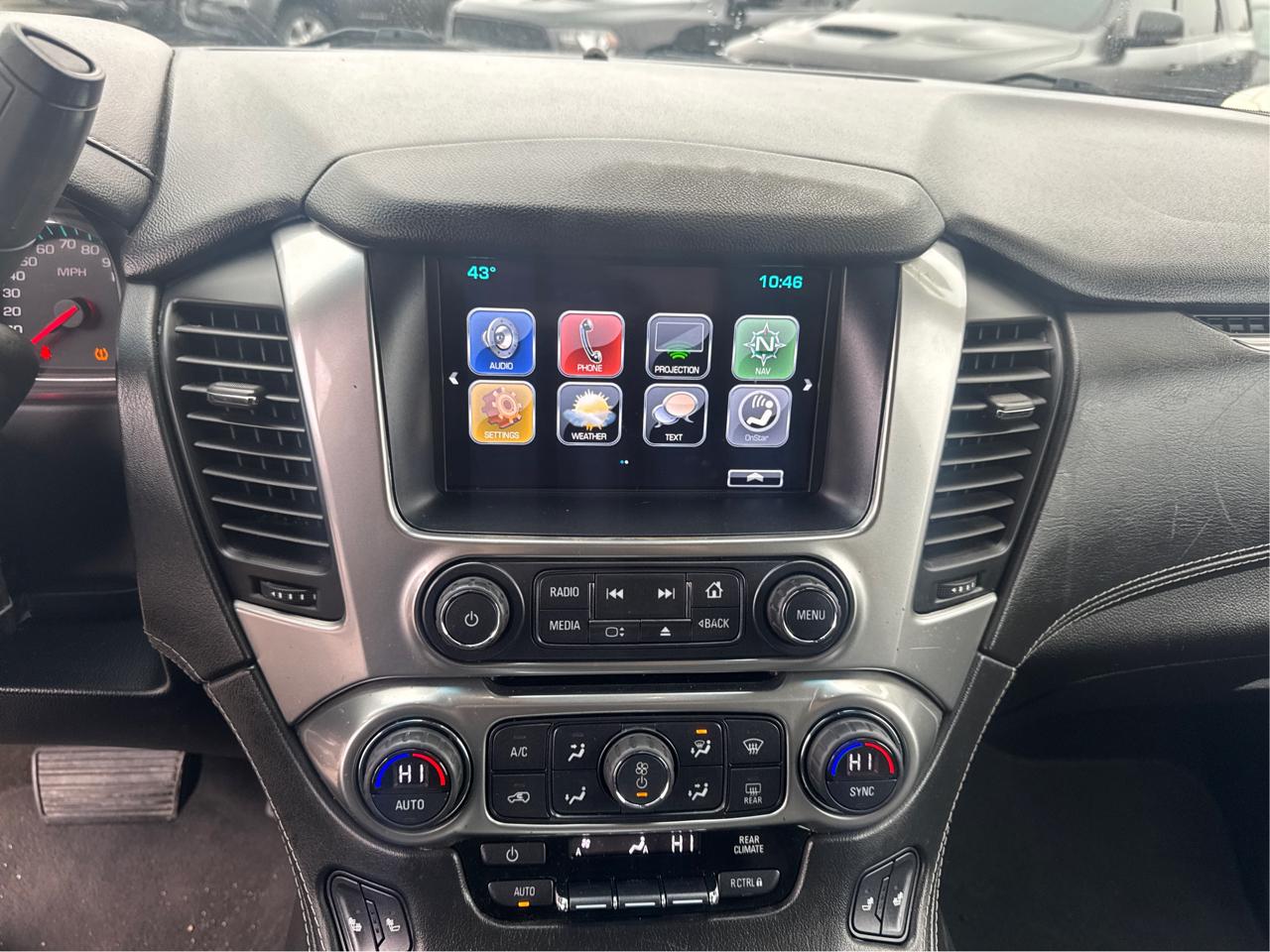 Chevrolet Suburban LT 4WD 2017