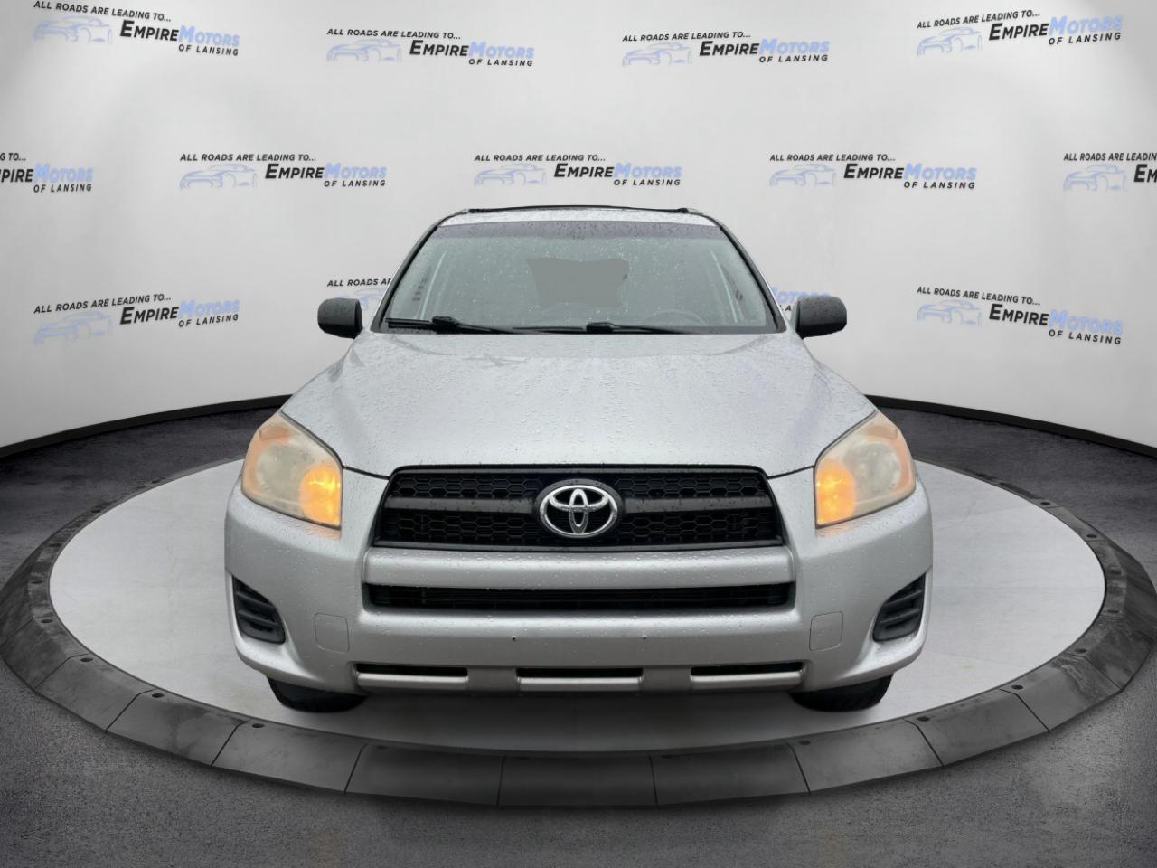 Toyota RAV4 Base I4 4WD 2012