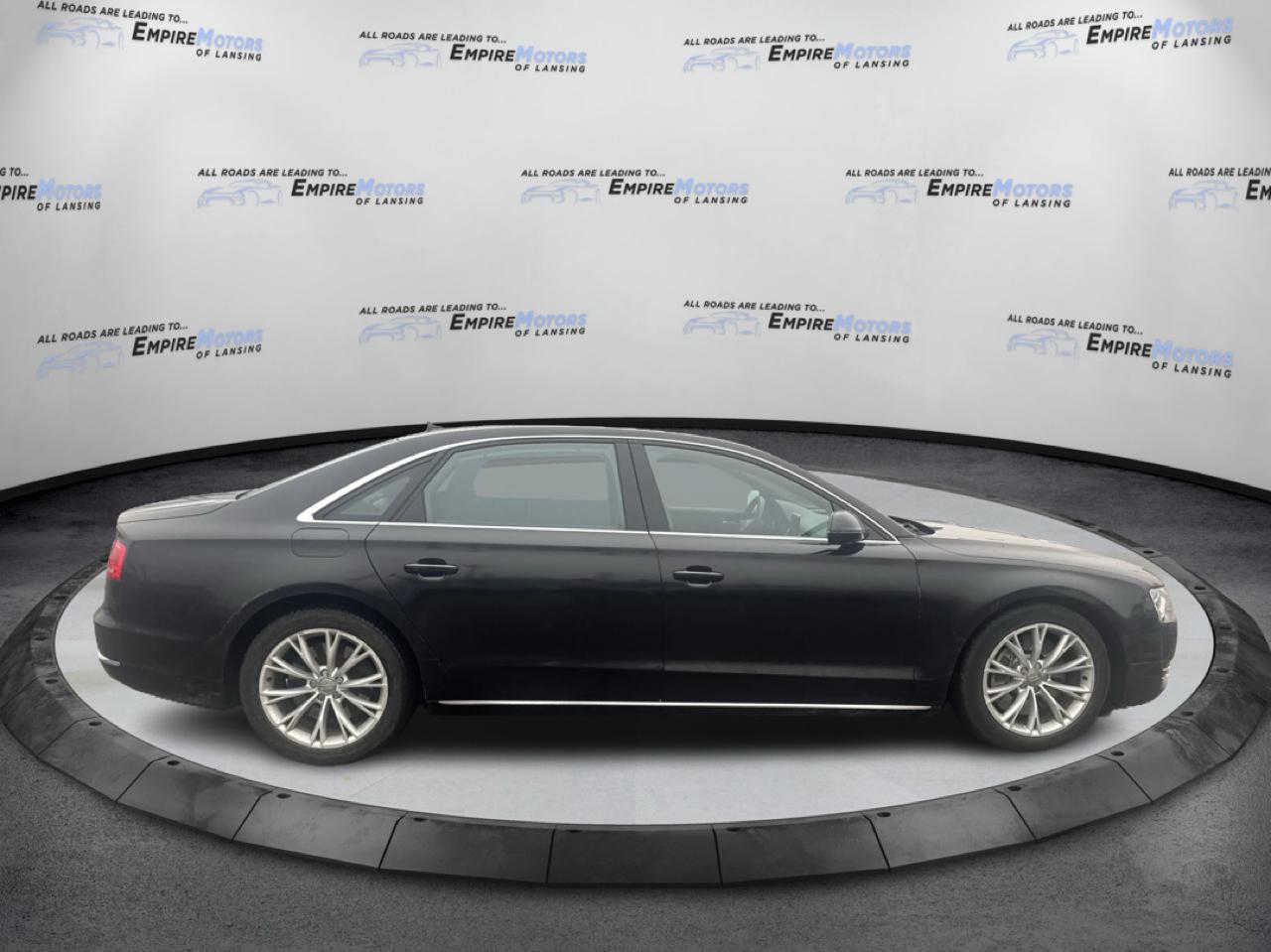 Audi A8 4.2L quattro 2011