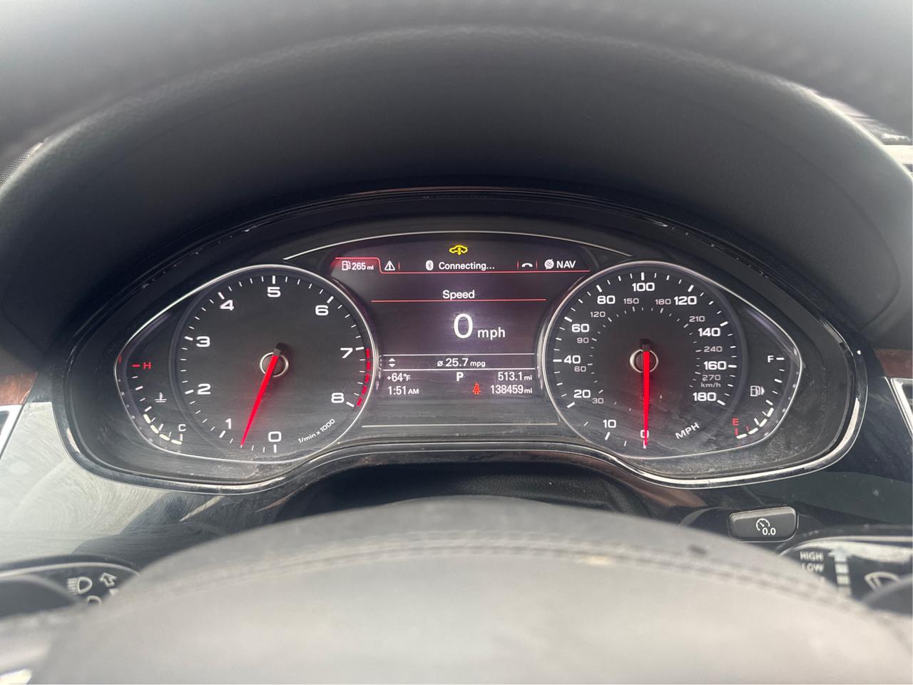 Audi A8 4.2L quattro 2011