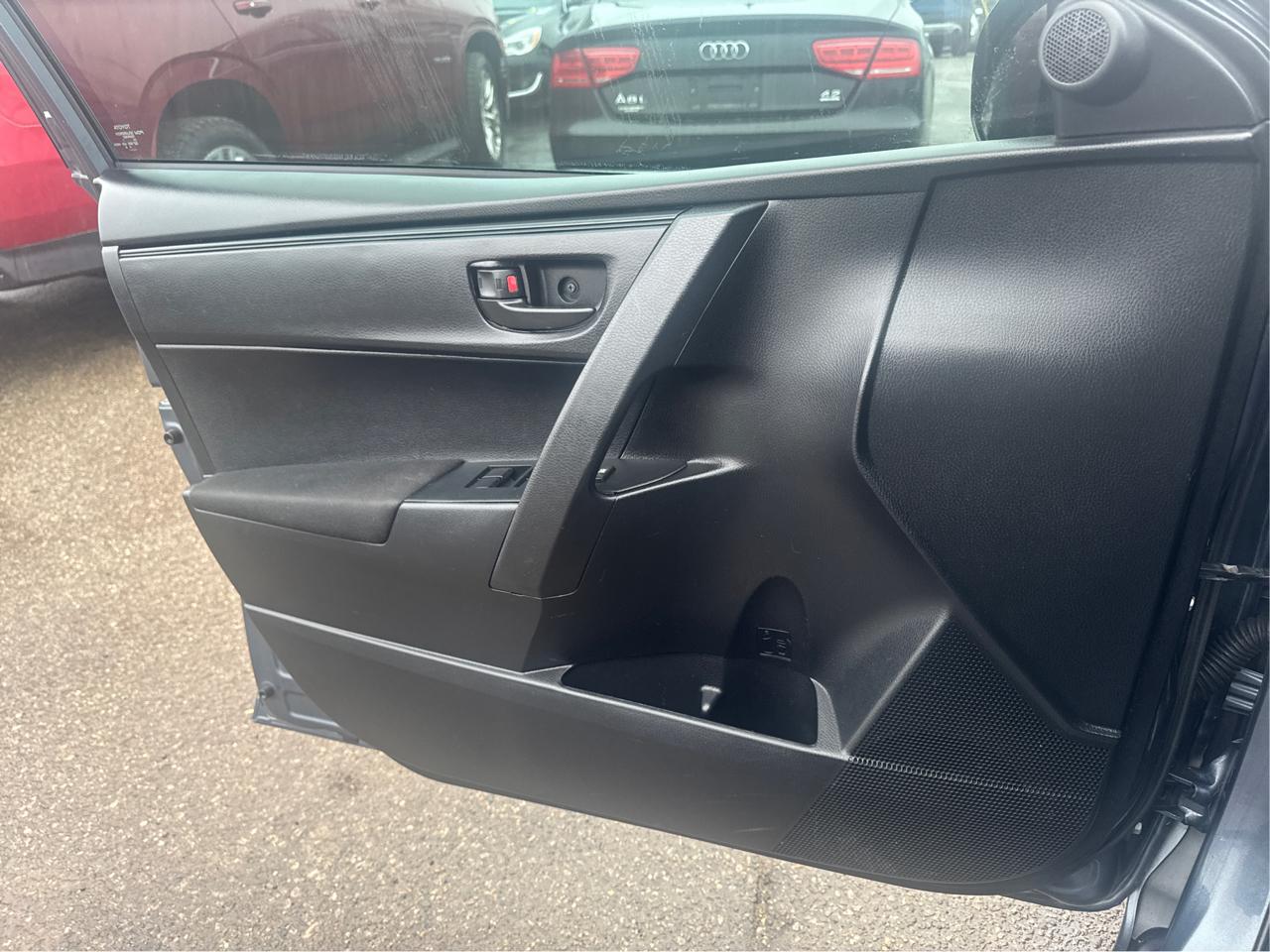 Toyota Corolla L CVT 2018