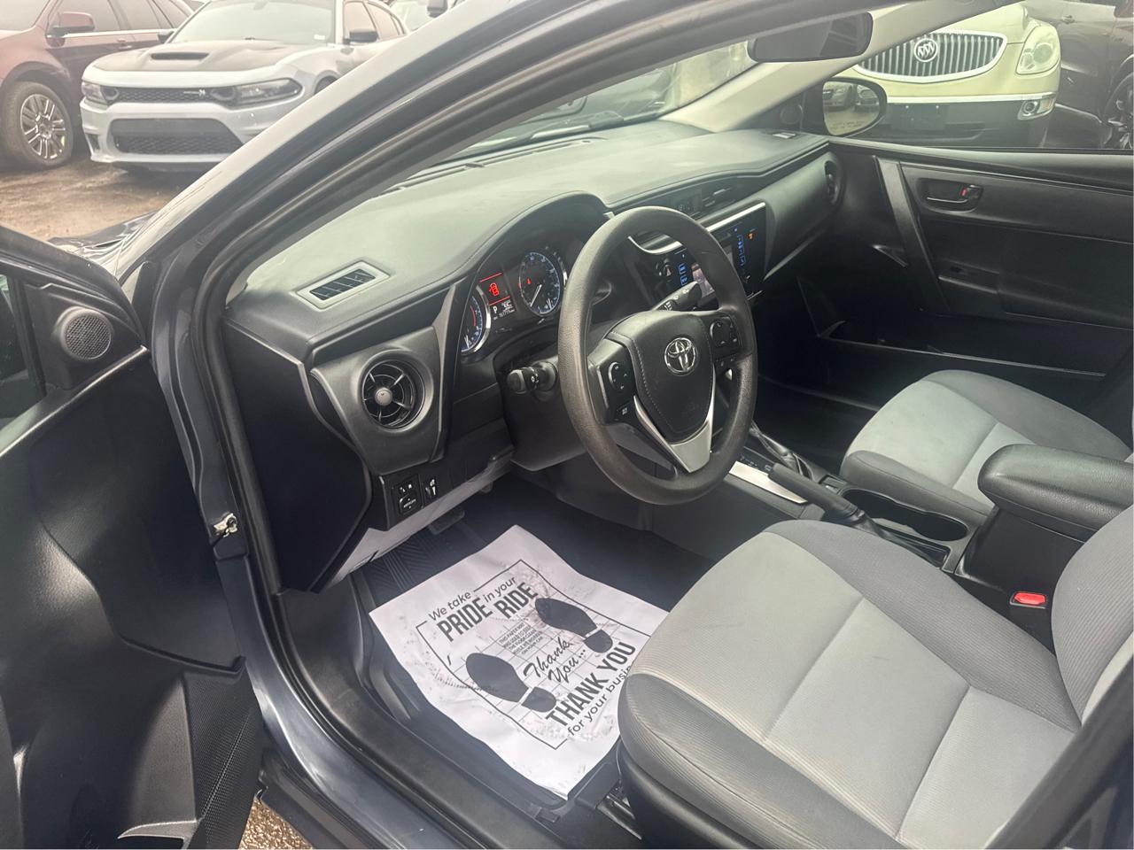 Toyota Corolla L CVT 2018