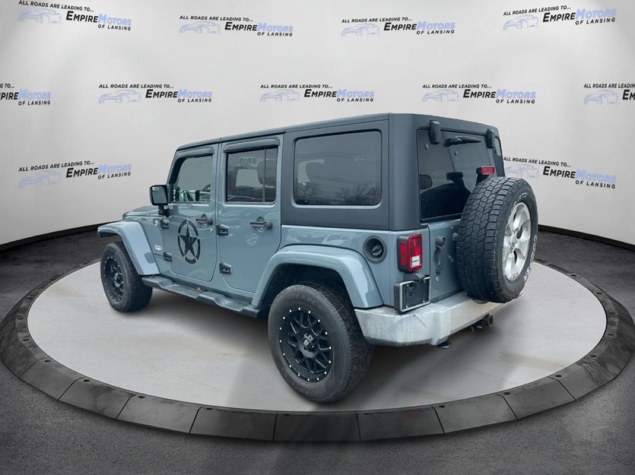 Jeep Wrangler Unlimited Sahara 4WD 2014