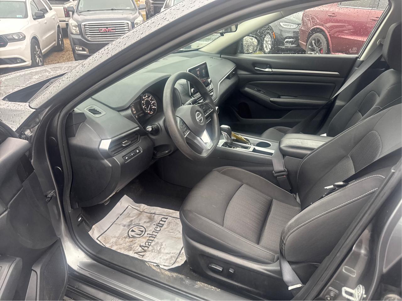 Nissan Altima 2.5 SV 2022