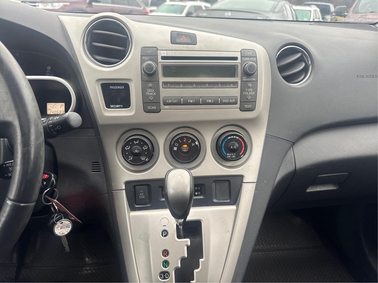 Toyota Matrix S AWD 4-Speed AT 2009