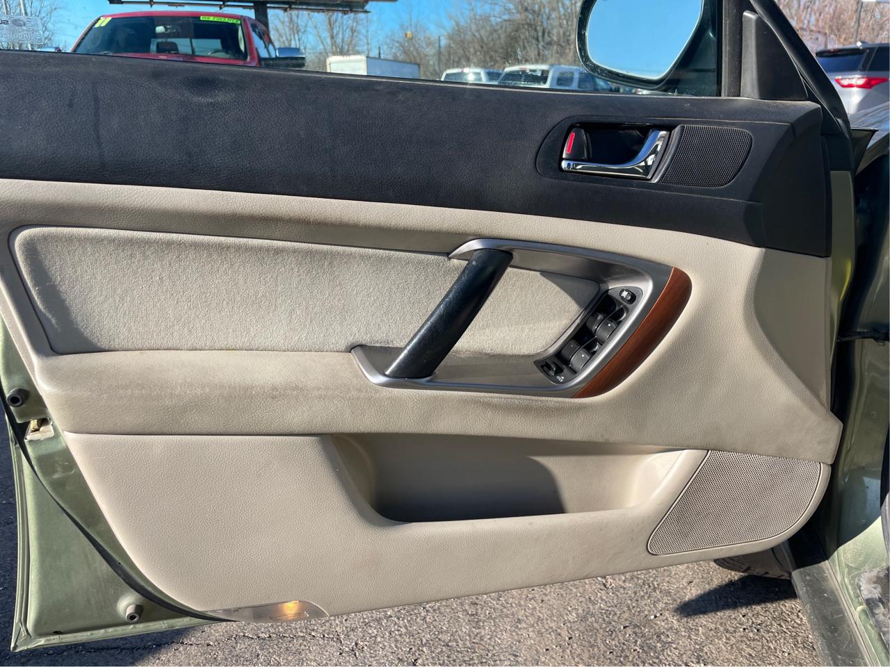 Subaru Outback 2.5i Wagon 2006