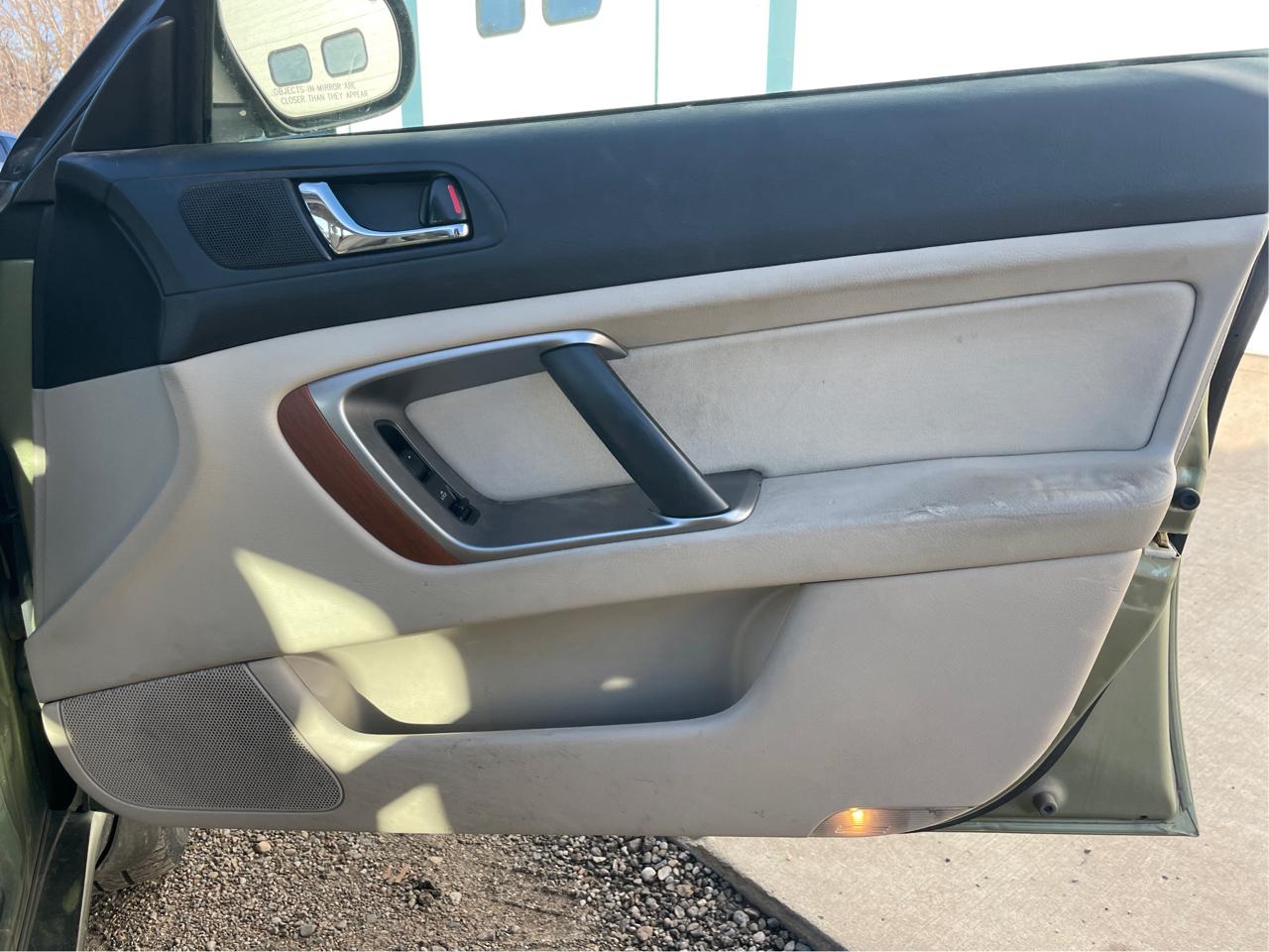 Subaru Outback 2.5i Wagon 2006