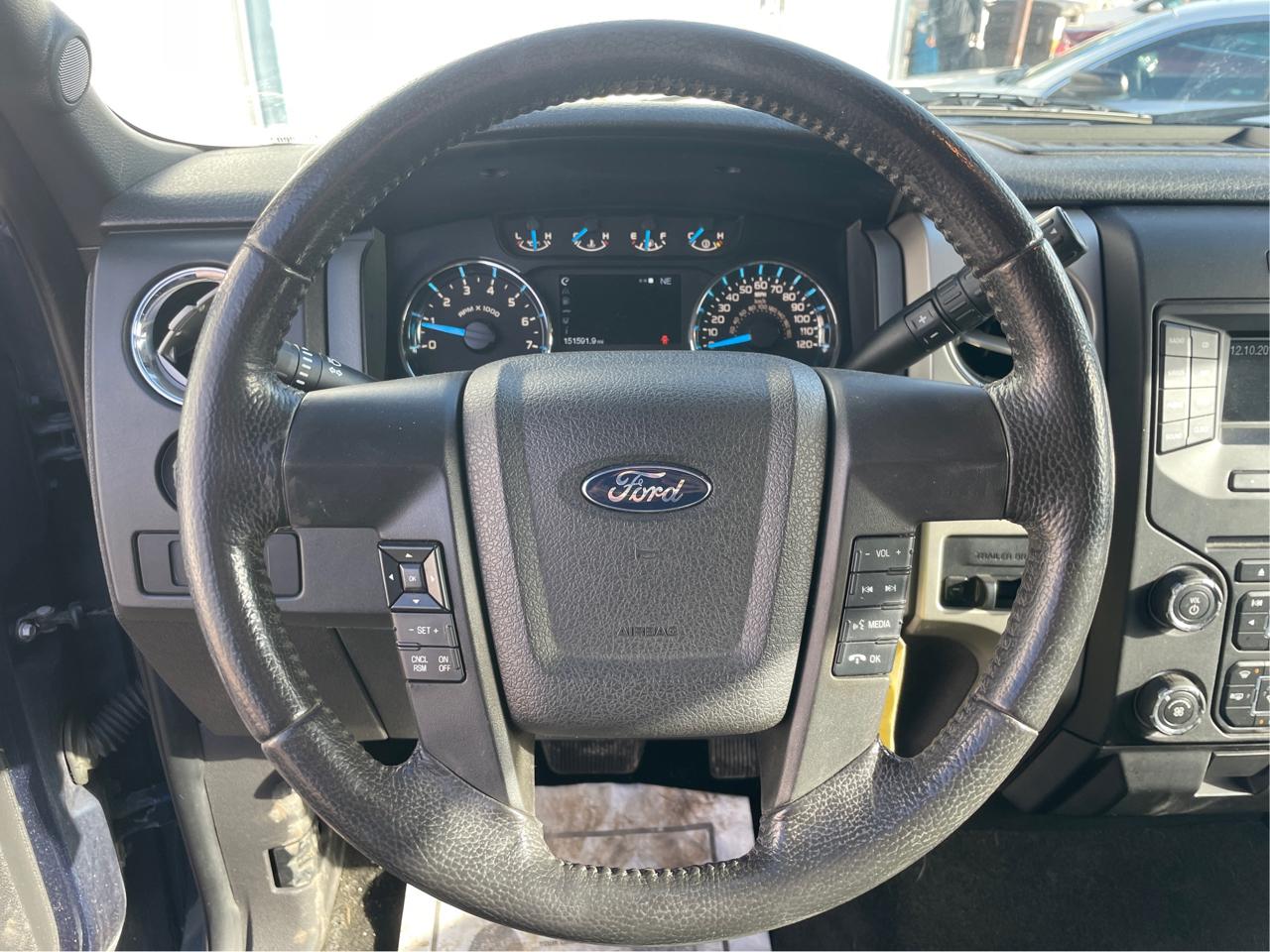 Ford F-150 Platinum SuperCrew 6.5-ft. Bed 4WD 2014