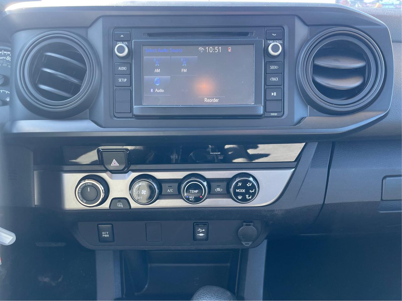 Toyota Tacoma SR5 Double Cab Long Bed V6 6AT 4WD 2017