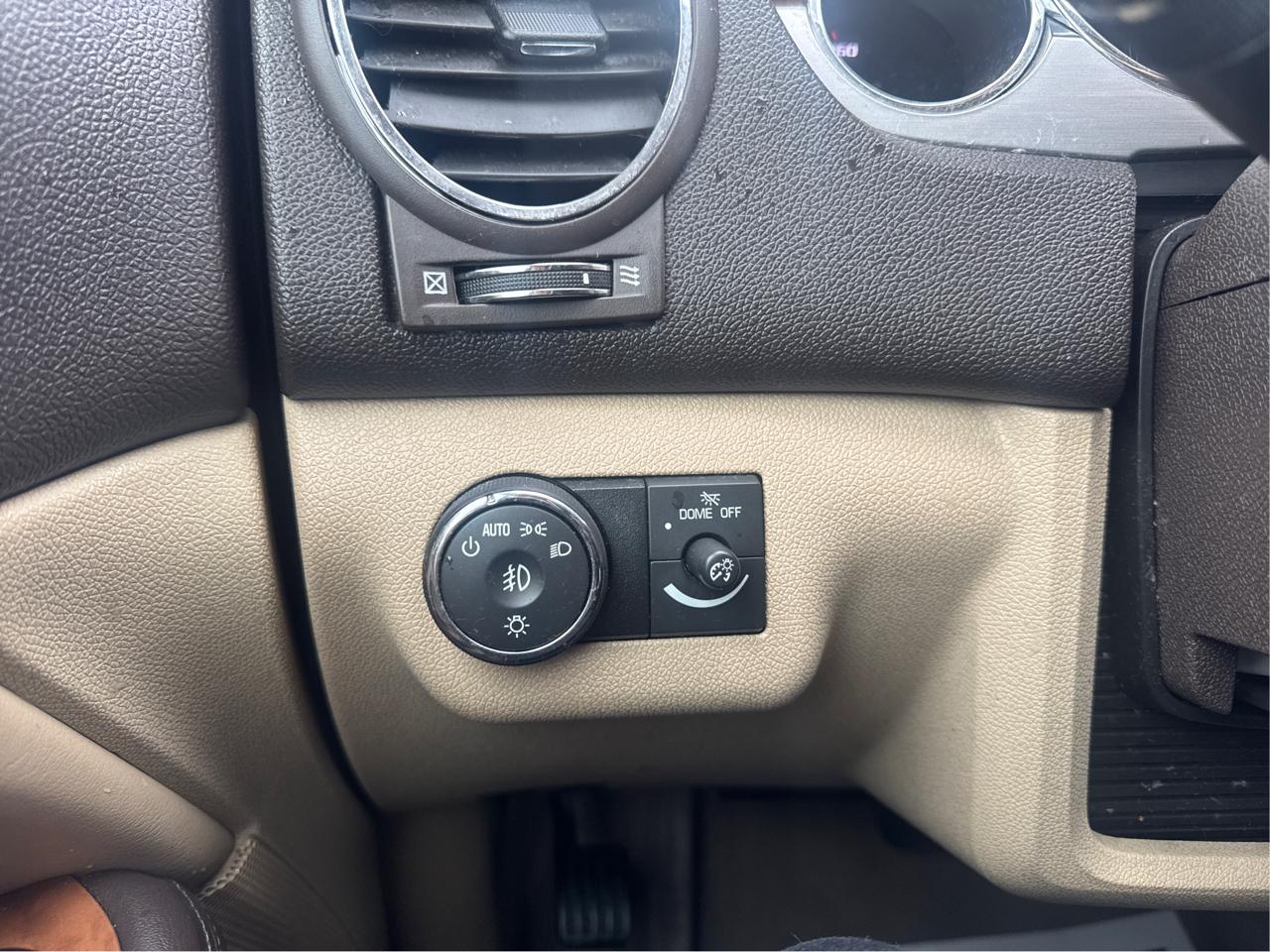 Buick Enclave Leather FWD 2012