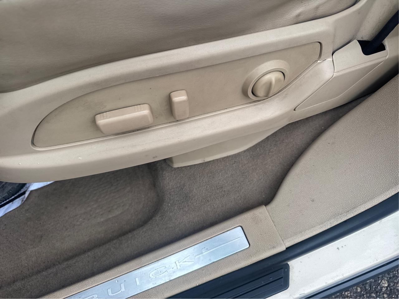 Buick Enclave Leather FWD 2012