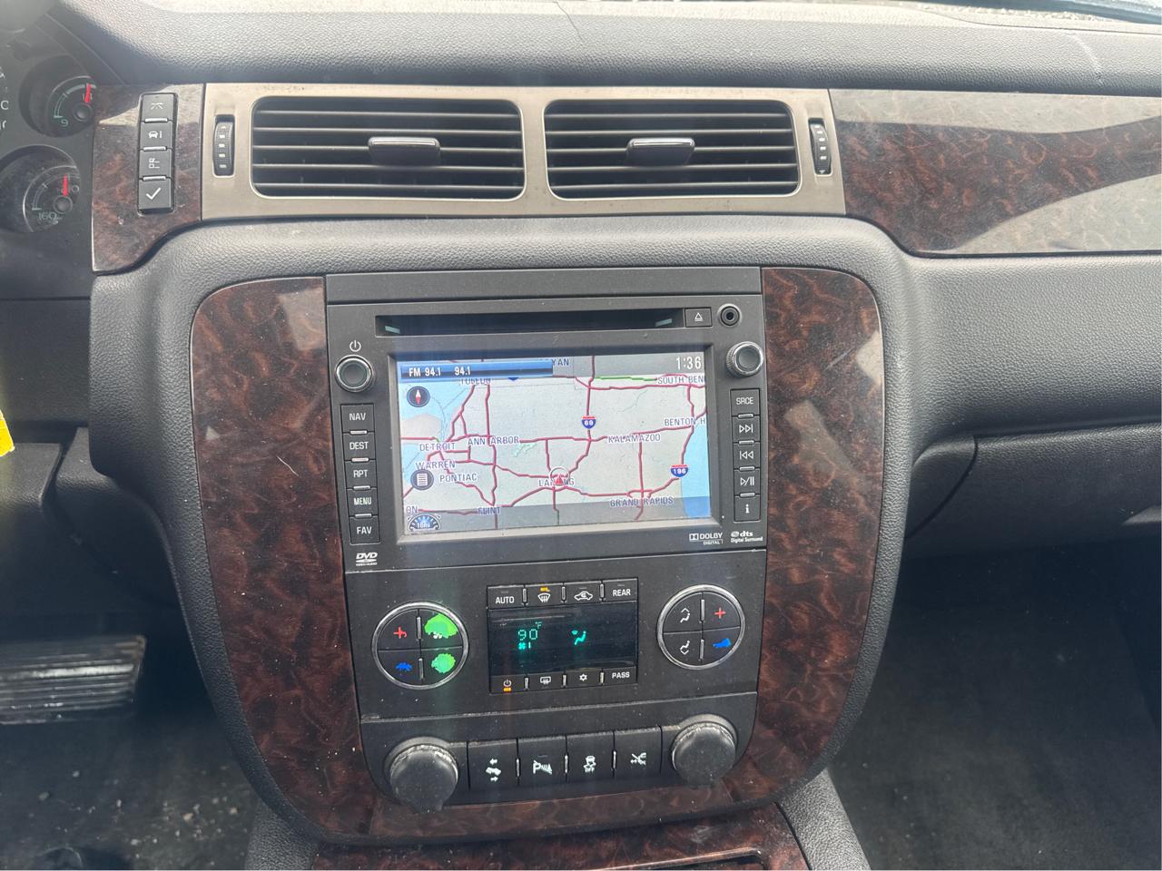 GMC Yukon Denali XL 4WD 2013