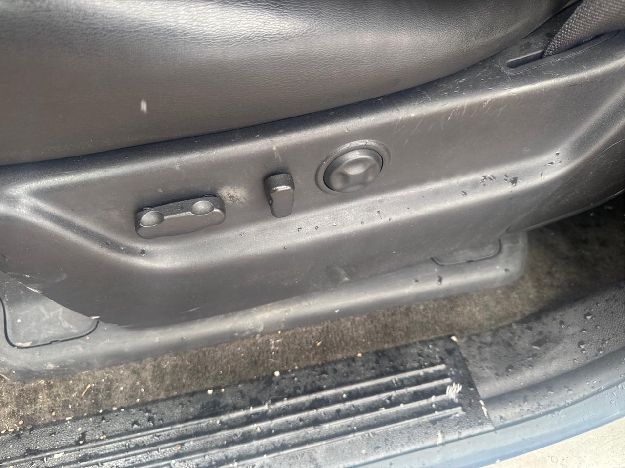 GMC Yukon Denali XL 4WD 2013