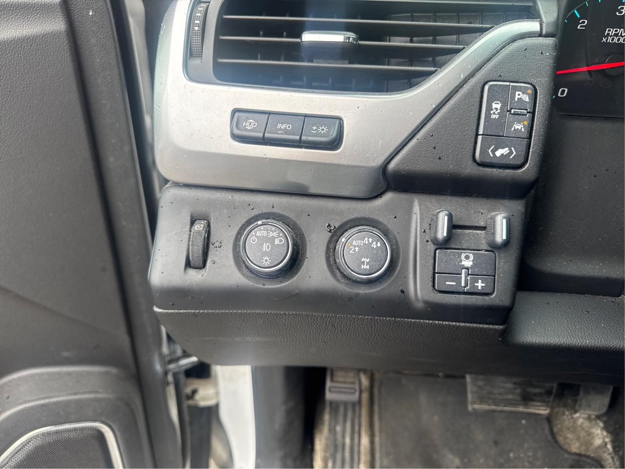 Chevrolet Tahoe Premier 4WD 2017