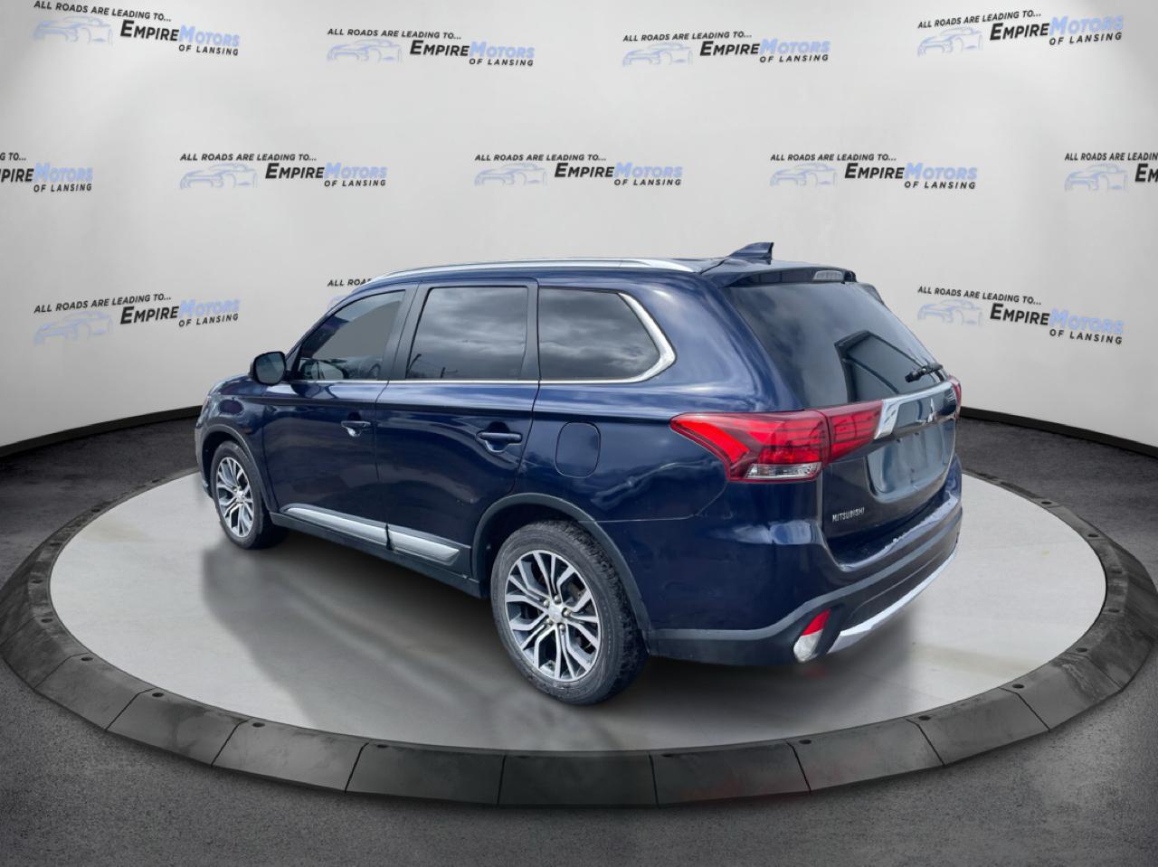 Mitsubishi Outlander SEL AWD 2018