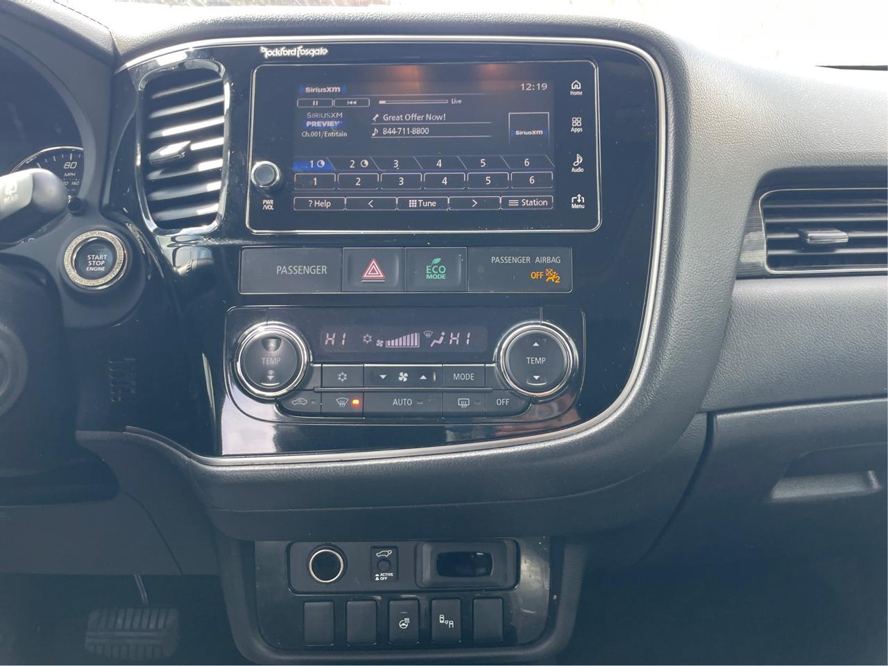 Mitsubishi Outlander SEL AWD 2018