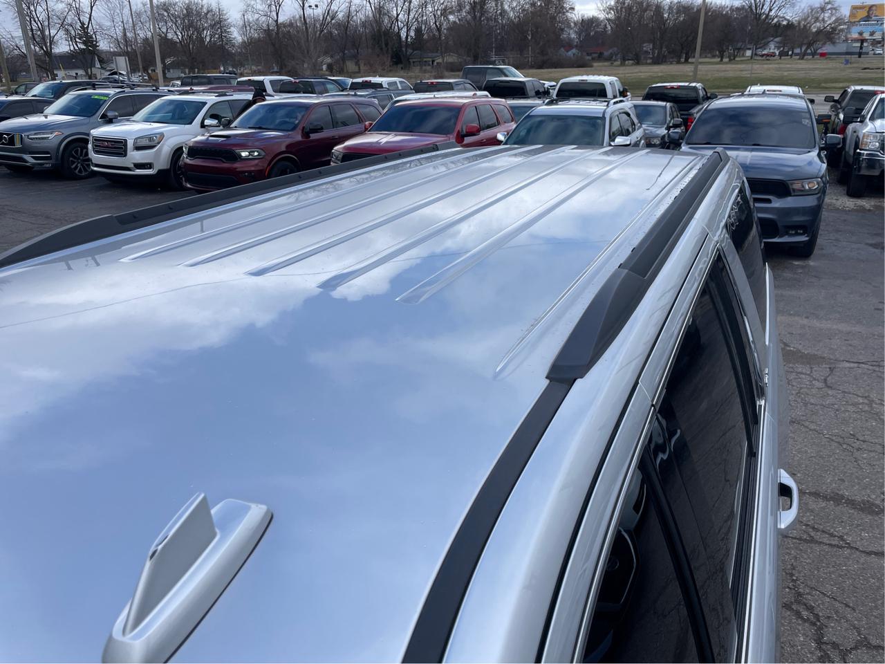 GMC Yukon XL SLT 2WD 2020