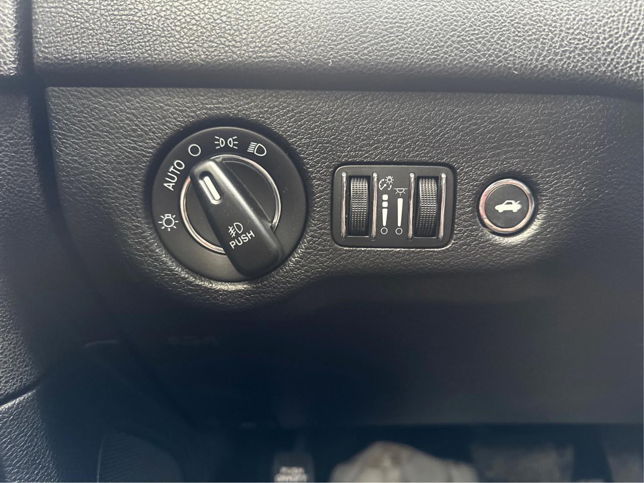 Chrysler 300 S V6 RWD 2016