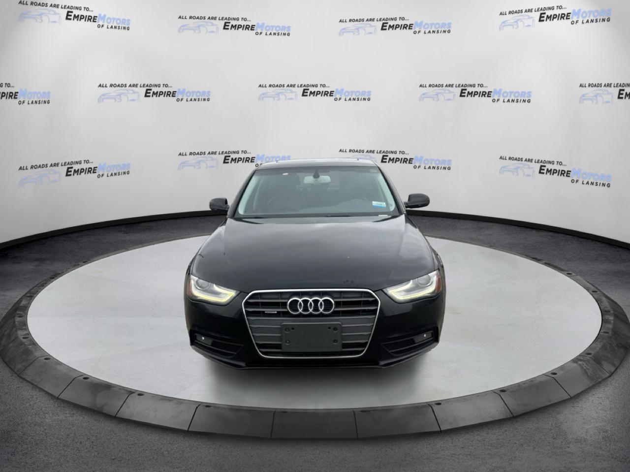 Audi A4 2.0T Sedan quattro Tiptronic 2013