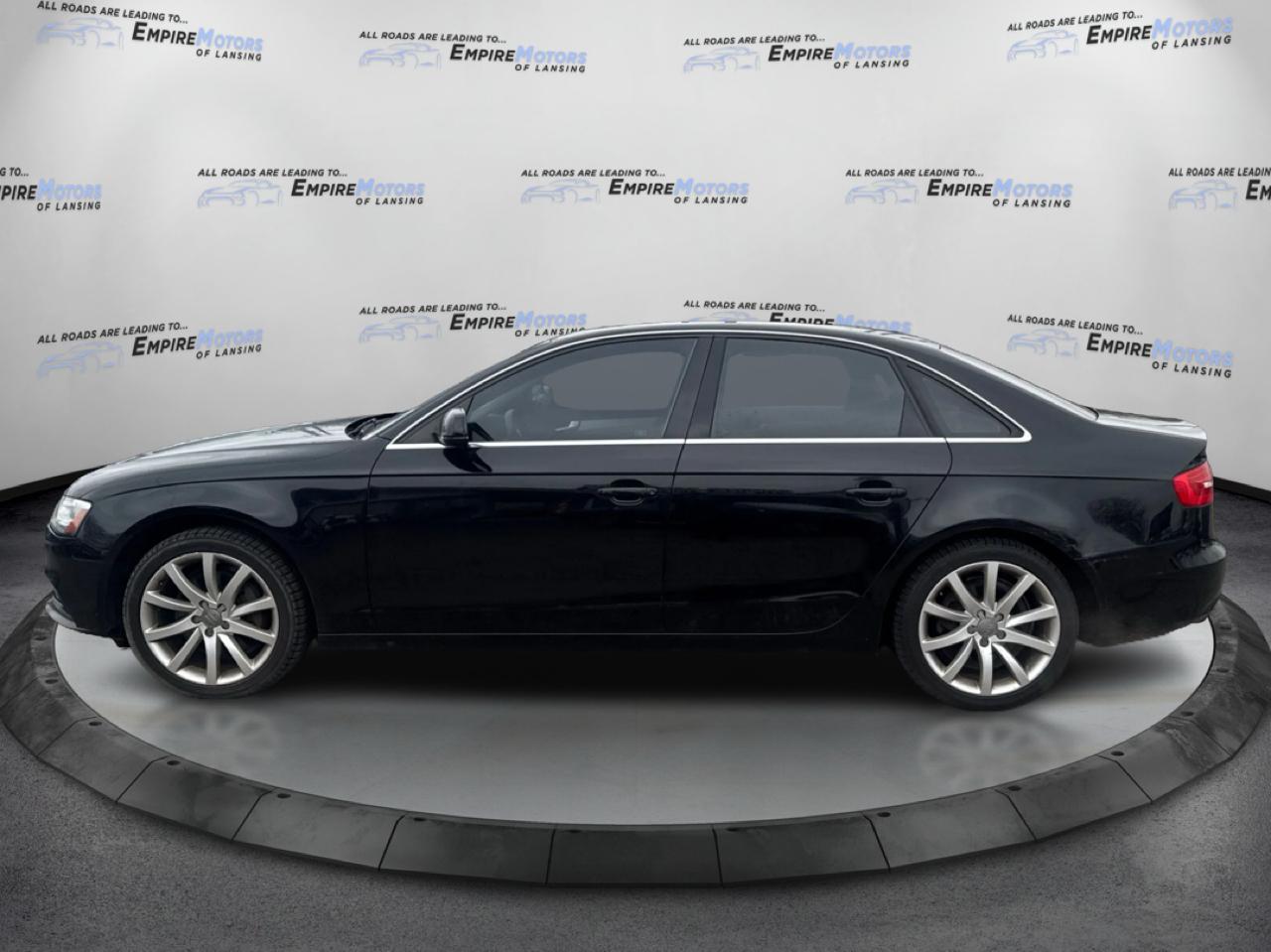 Audi A4 2.0T Sedan quattro Tiptronic 2013