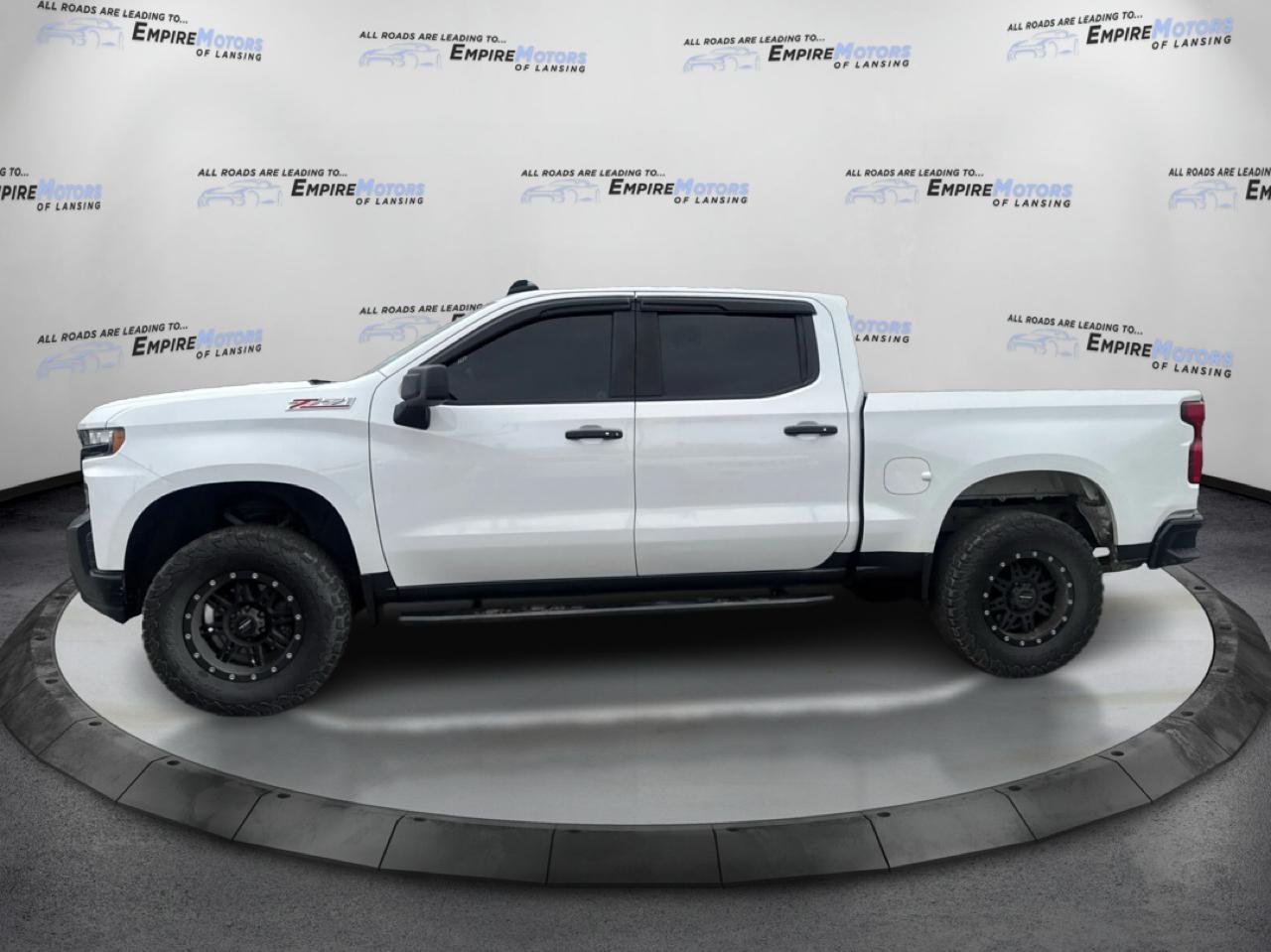 Chevrolet Silverado 1500 LT Trail Boss Crew Cab 4WD 2019