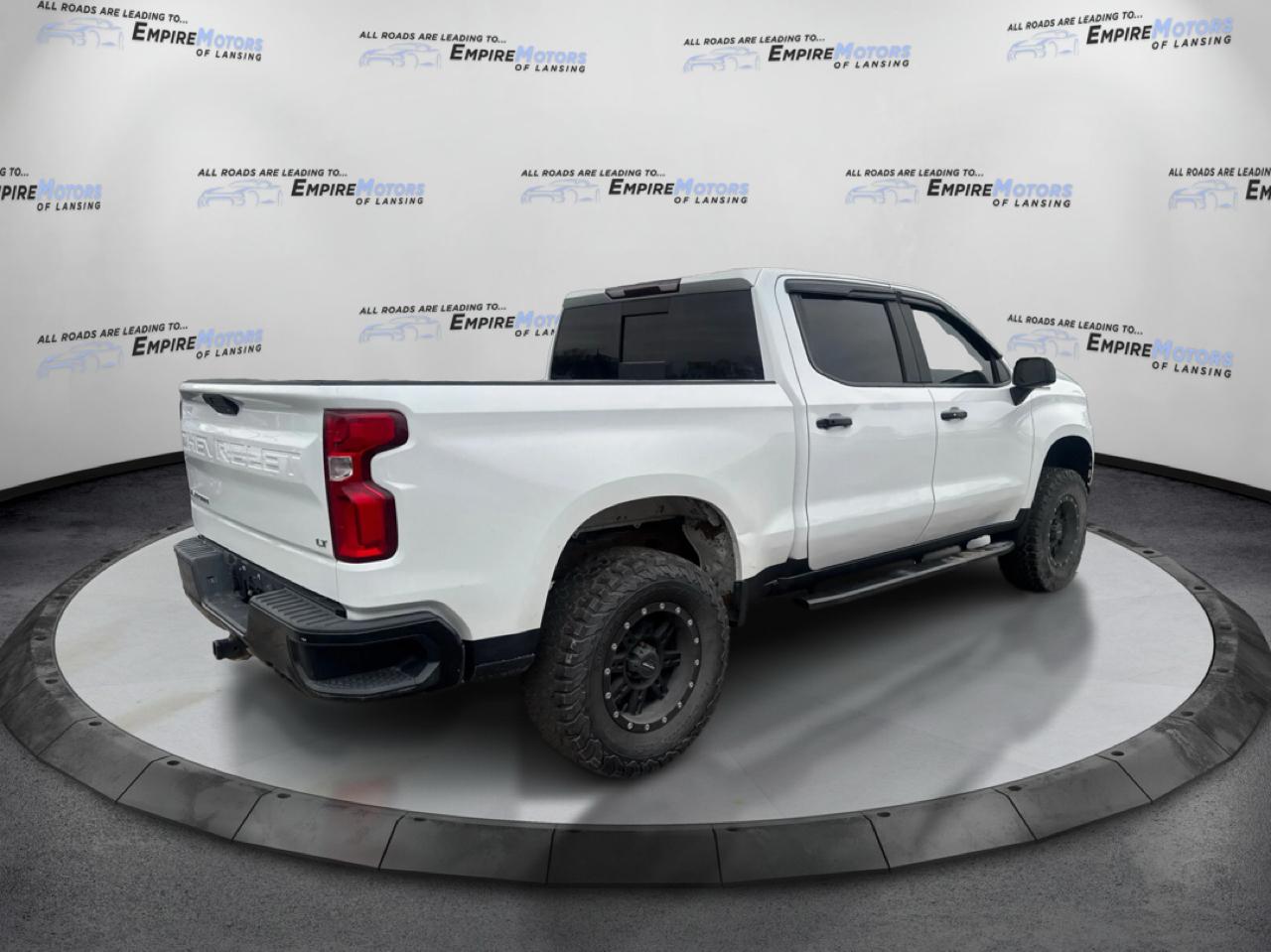 Chevrolet Silverado 1500 LT Trail Boss Crew Cab 4WD 2019
