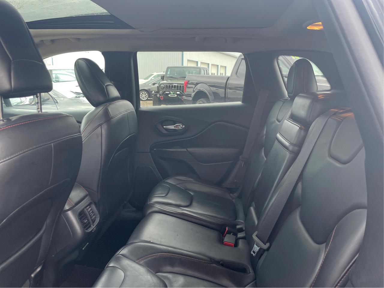 Jeep Cherokee Trailhawk 4WD 2016