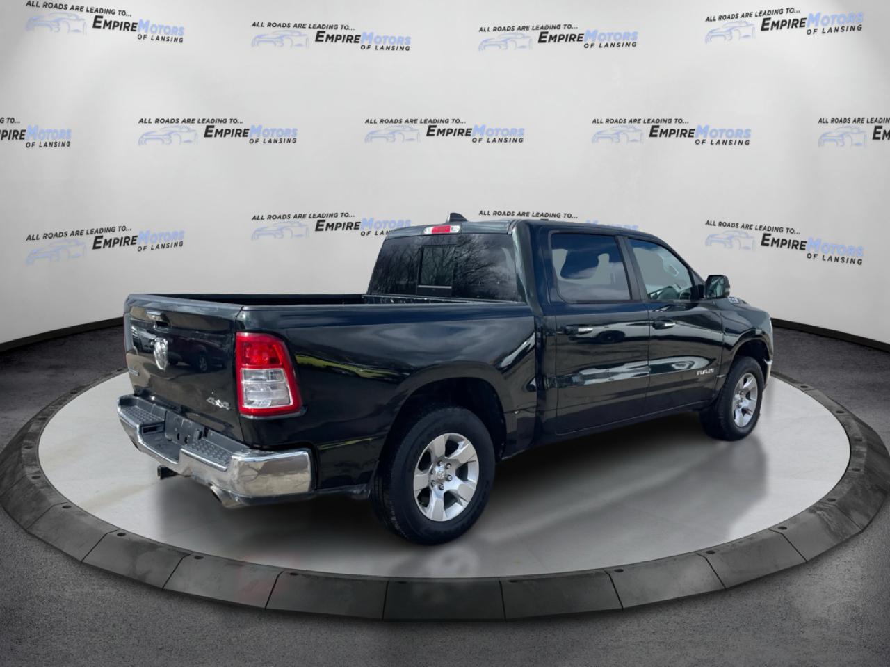 RAM 1500 Big Horn Crew Cab SWB 4WD 2019