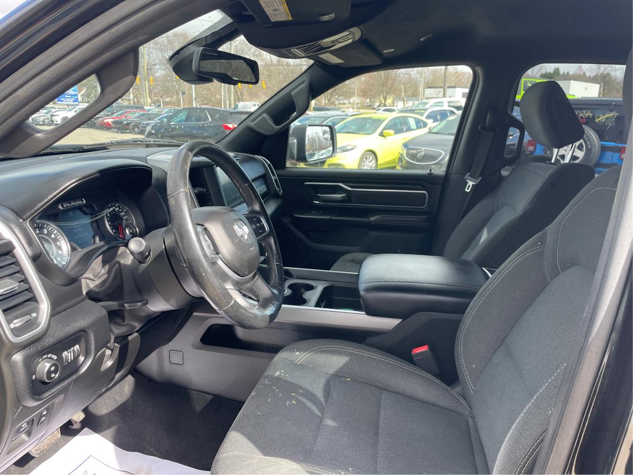 RAM 1500 Big Horn Crew Cab SWB 4WD 2019