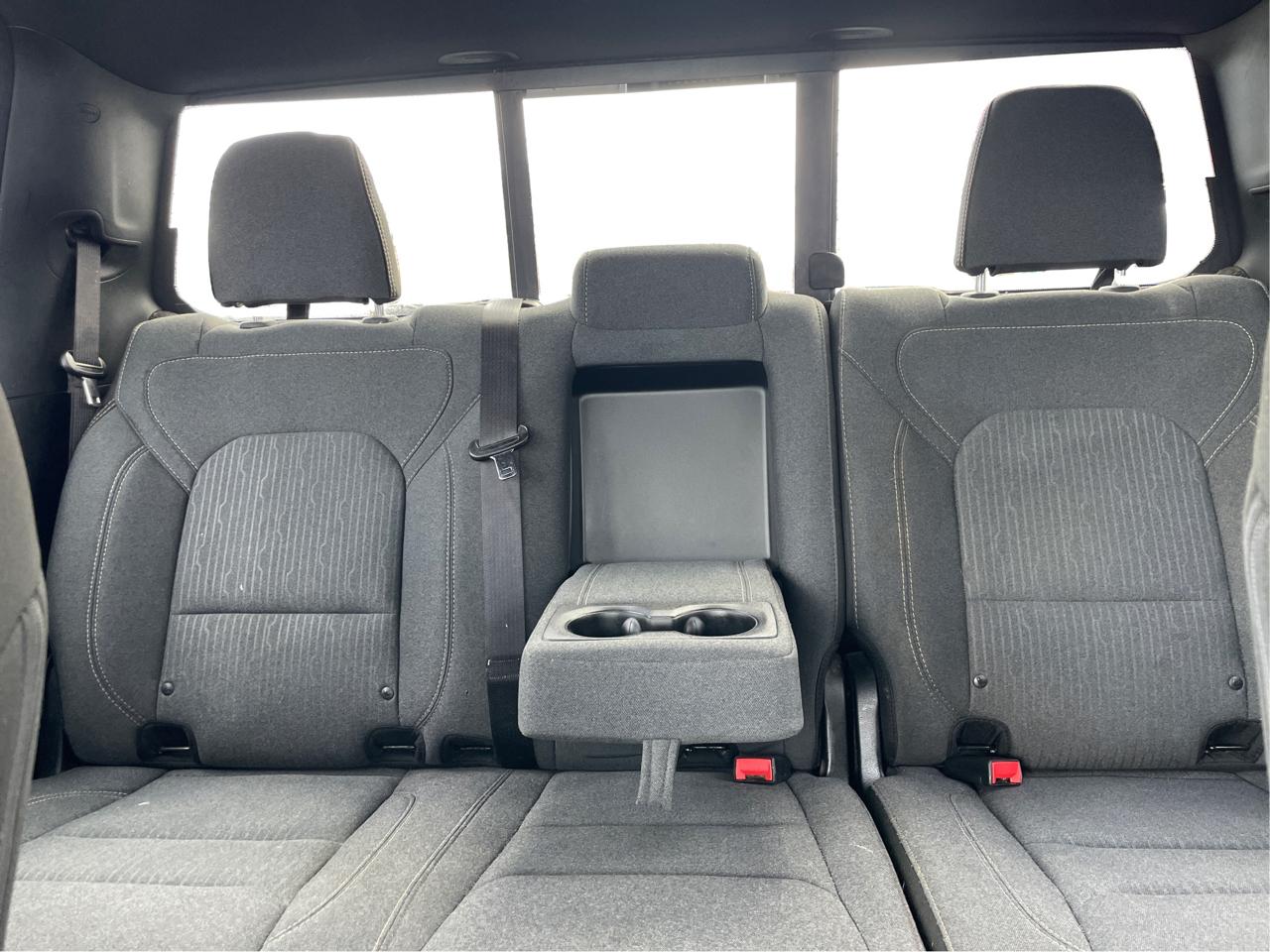 RAM 1500 Big Horn Crew Cab SWB 4WD 2019