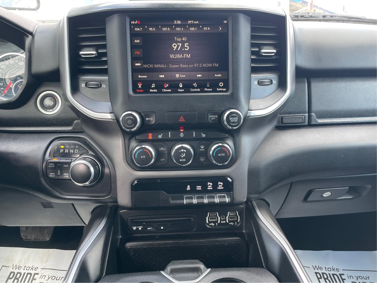 RAM 1500 Big Horn Crew Cab SWB 4WD 2019