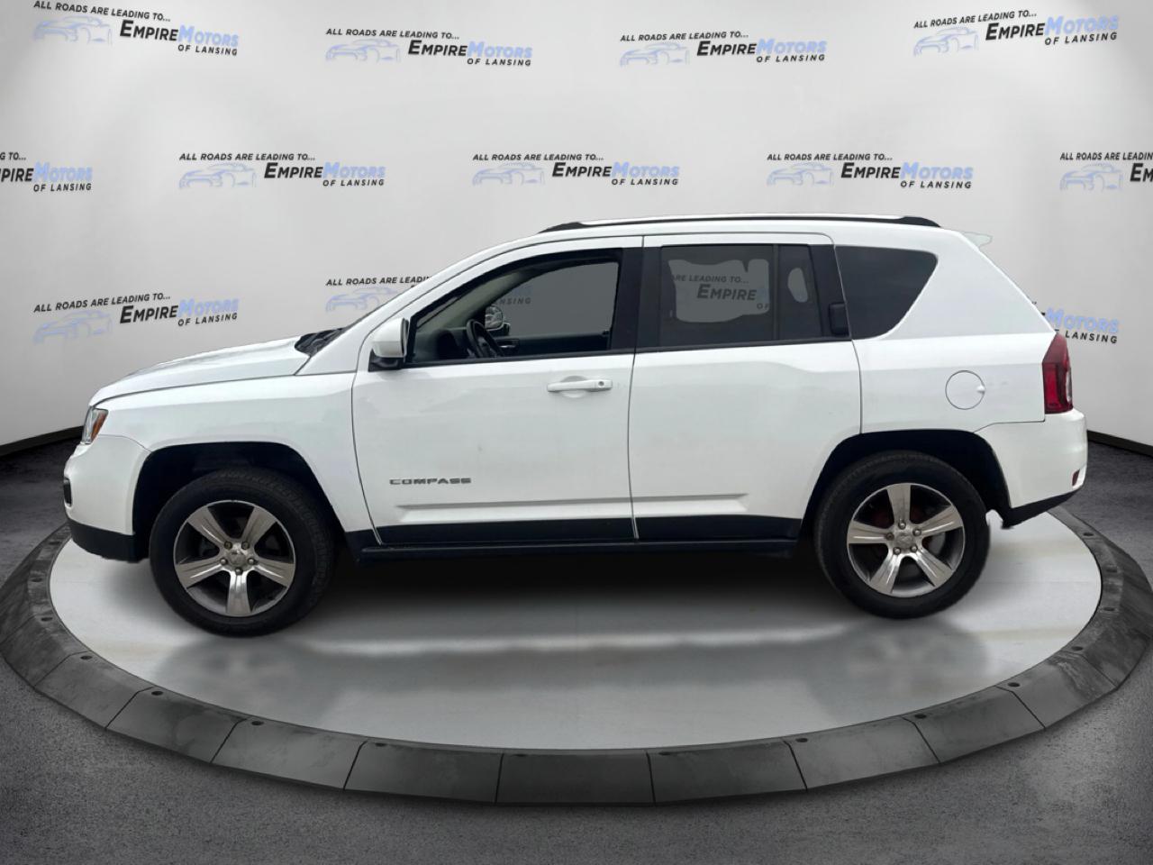 Jeep Compass Latitude FWD 2016