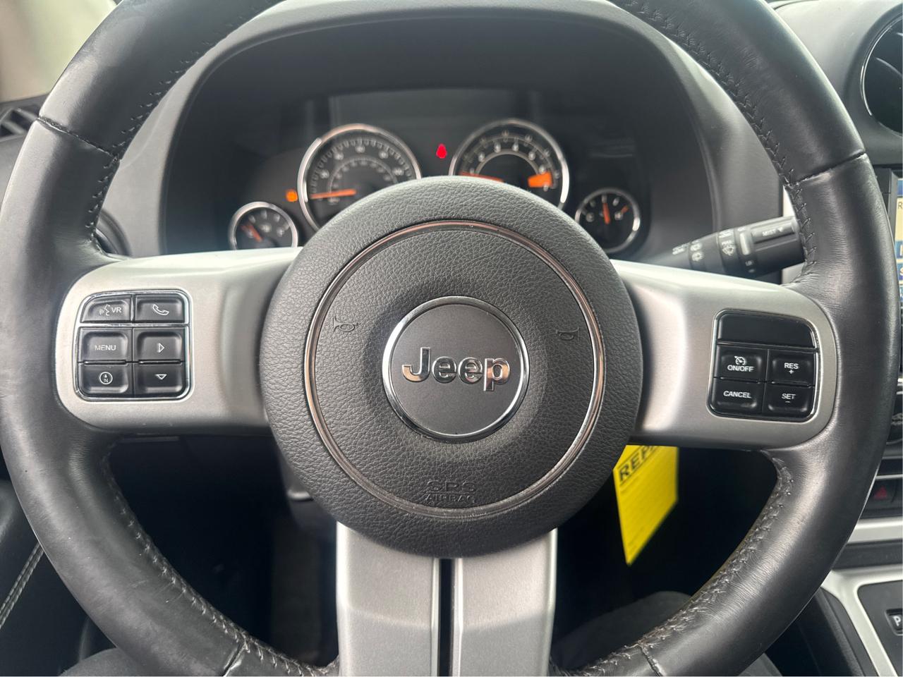 Jeep Compass Latitude FWD 2016