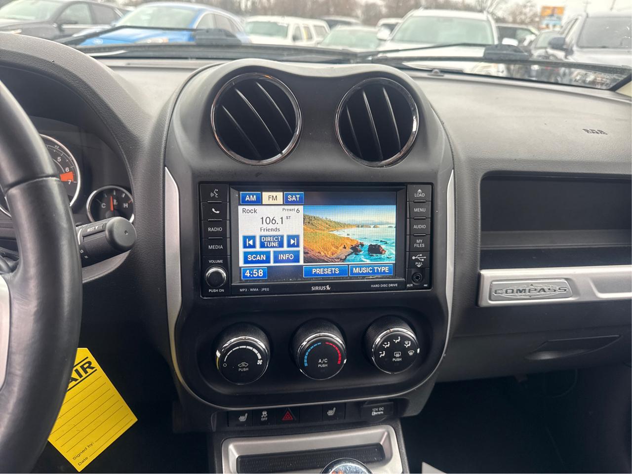 Jeep Compass Latitude FWD 2016