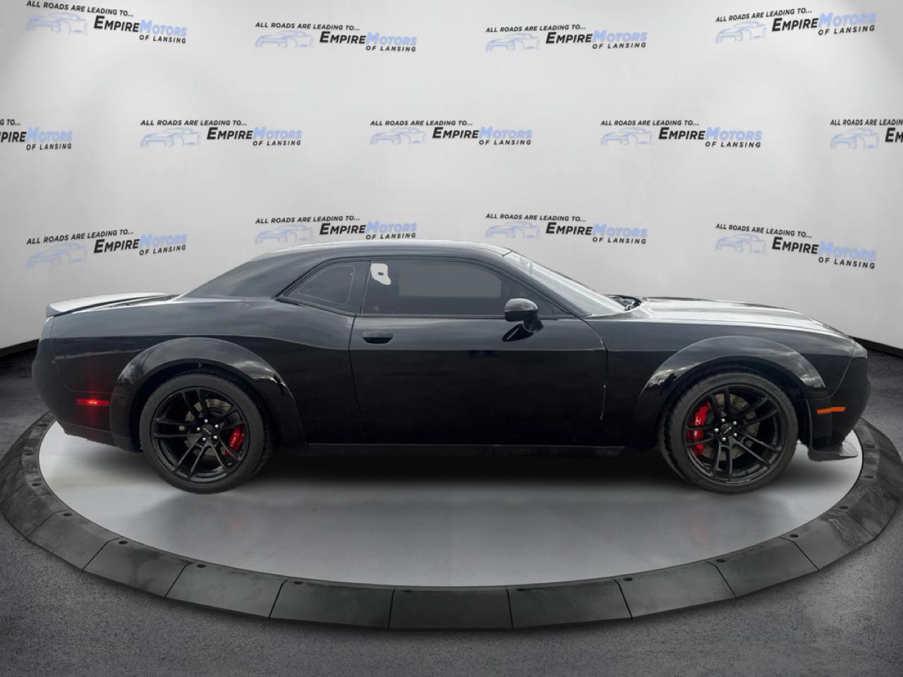 Dodge Challenger R/T Scat Pack Widebody RWD 2021