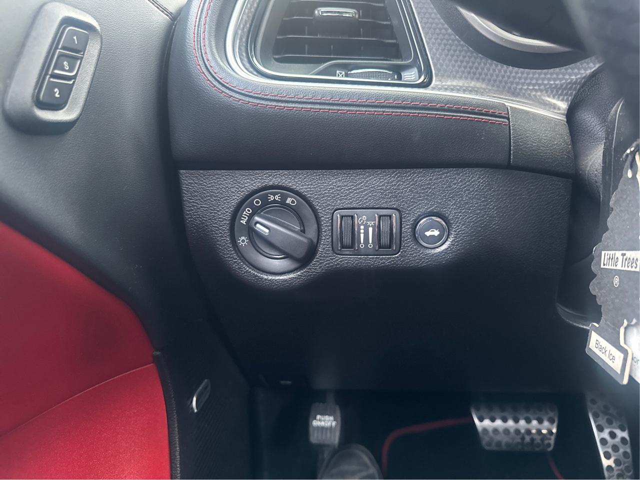 Dodge Challenger R/T Scat Pack Widebody RWD 2021