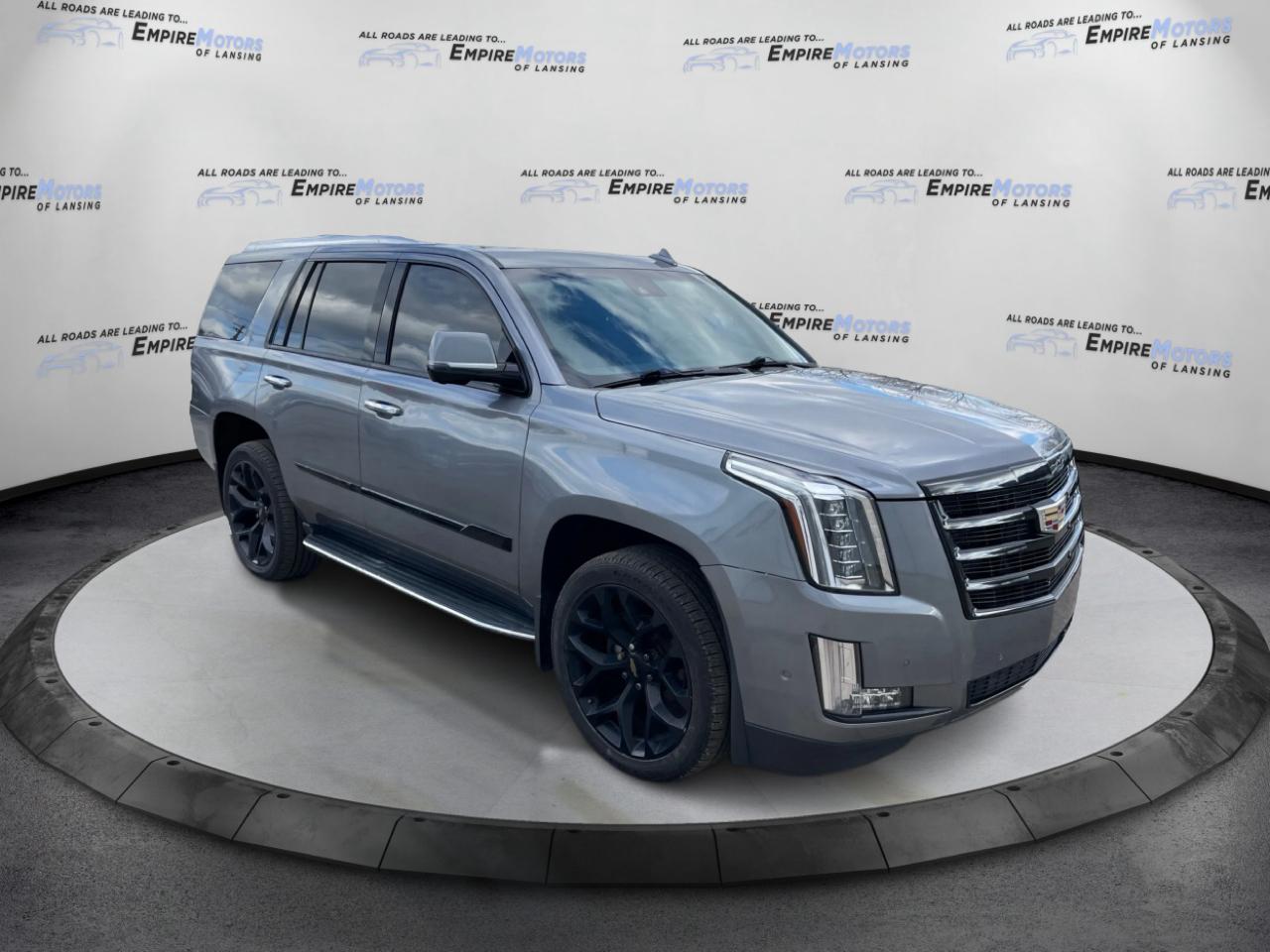 Cadillac Escalade Luxury 4WD 2019