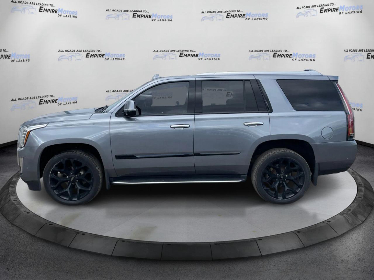 Cadillac Escalade Luxury 4WD 2019