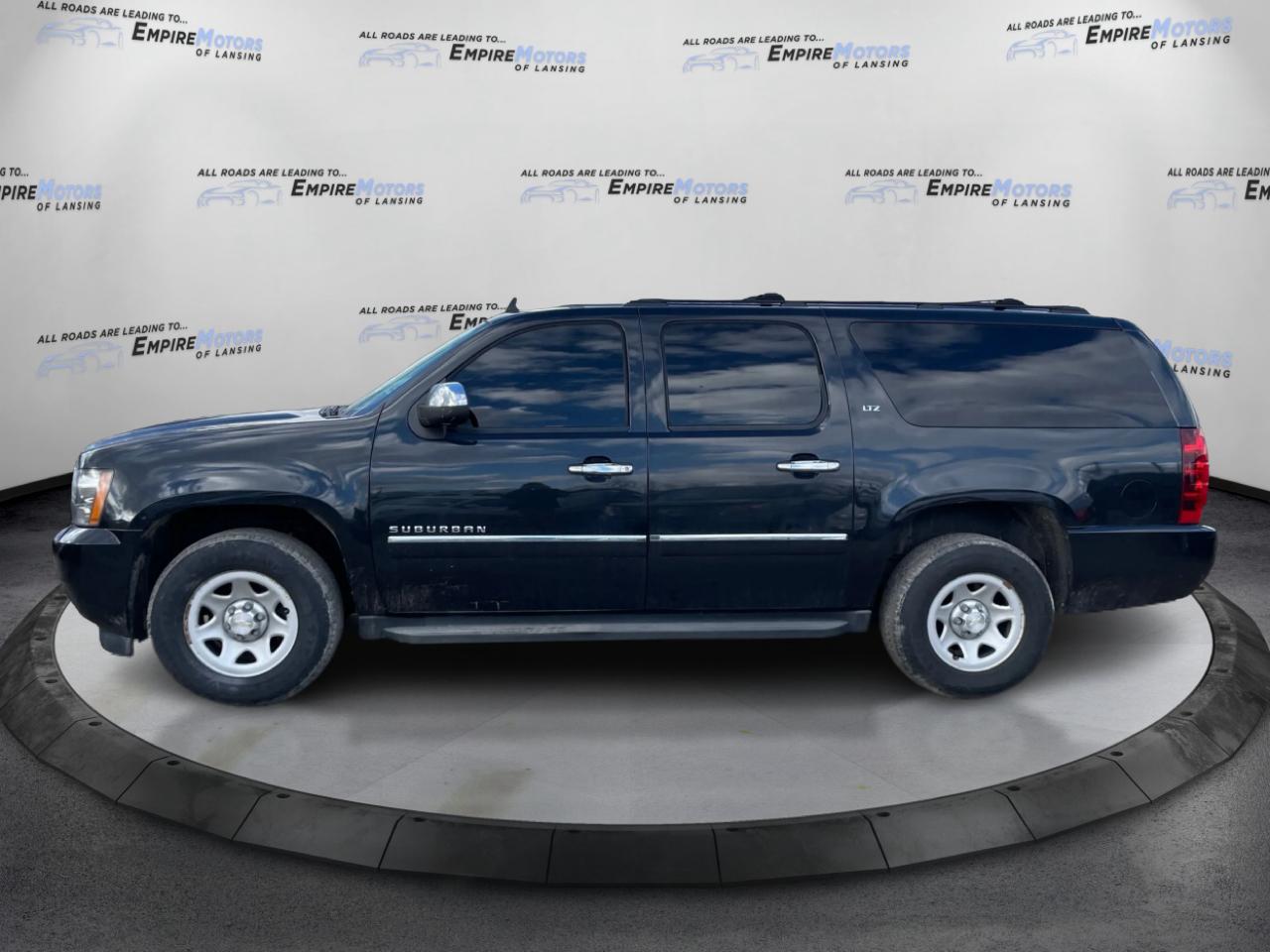 Chevrolet Suburban LTZ 1500 4WD 2011
