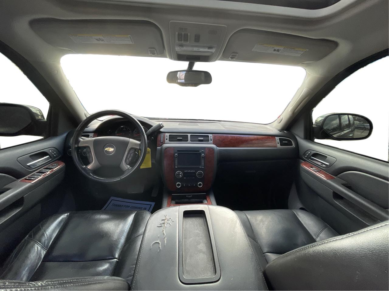 Chevrolet Suburban LTZ 1500 4WD 2011