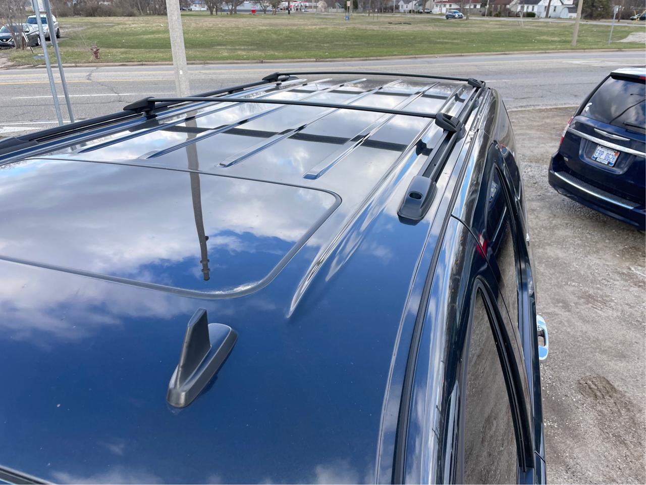 Chevrolet Suburban LTZ 1500 4WD 2011