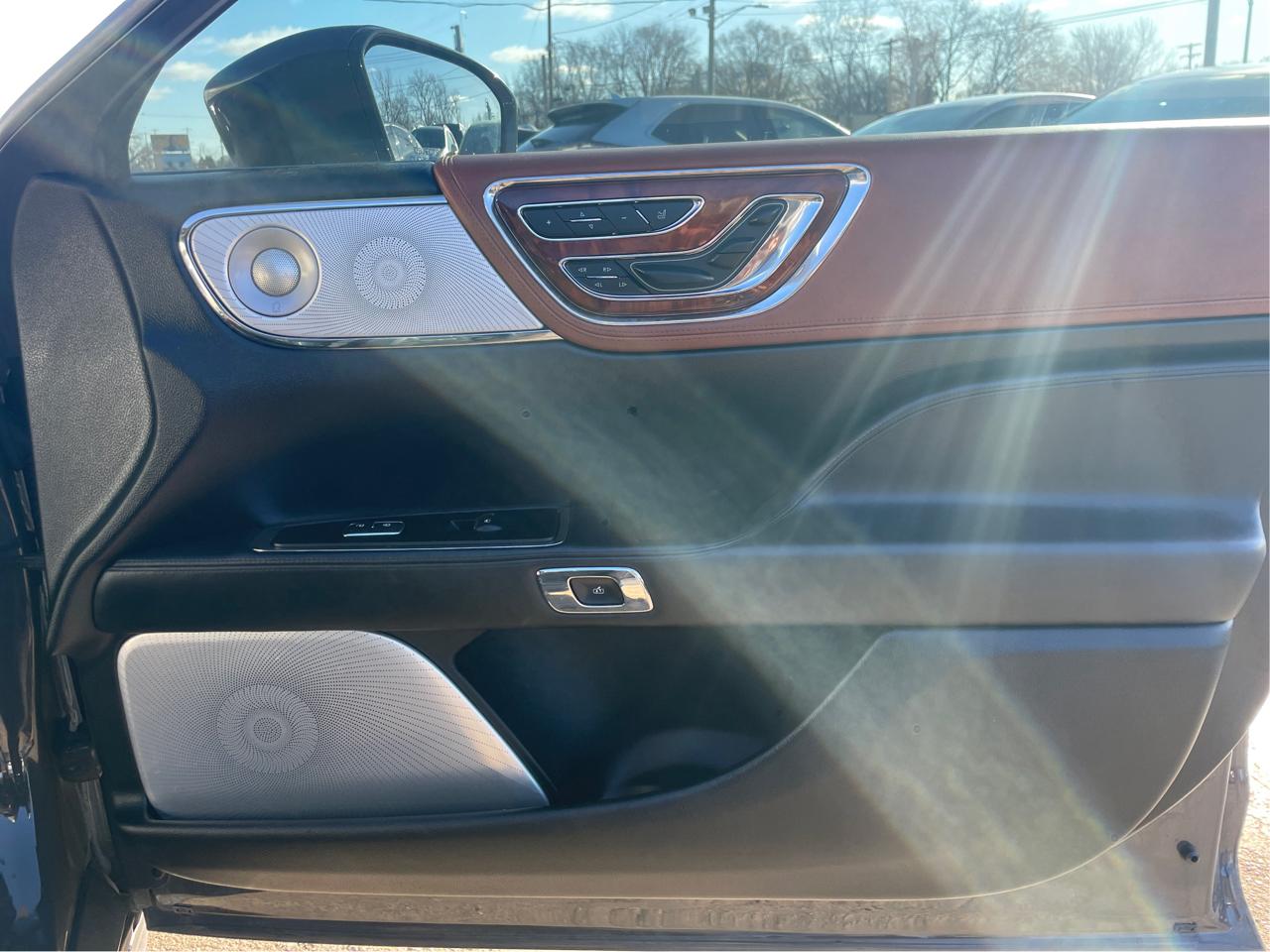 Lincoln Continental Black Label AWD 2017