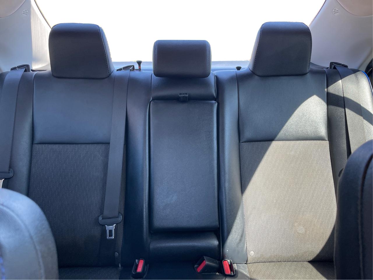 Toyota Corolla LE CVT 2017