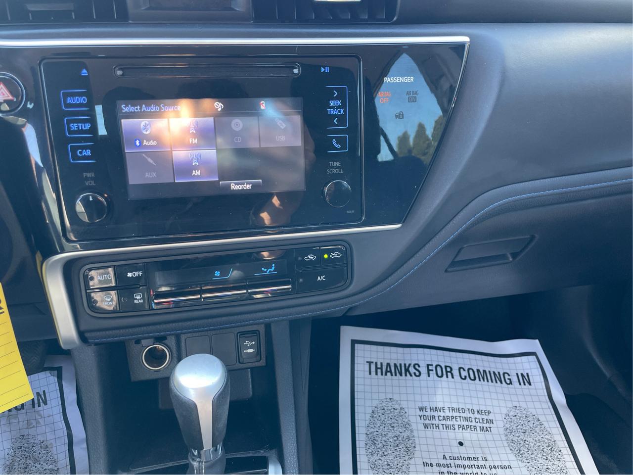 Toyota Corolla LE CVT 2017